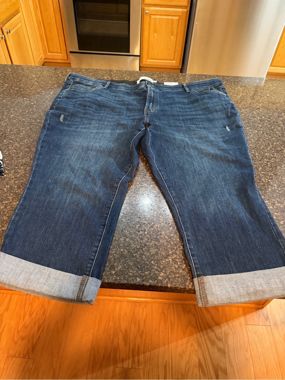 End of summer sale! Sonoma Dark Blue Boyfriend Cuffed Capris NWT 28 Plus